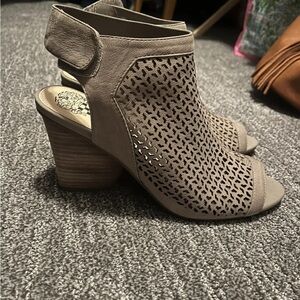 Vince Camuto Perforated Leather Peep-Toe Sandals Dastana, Grey, 8.5M